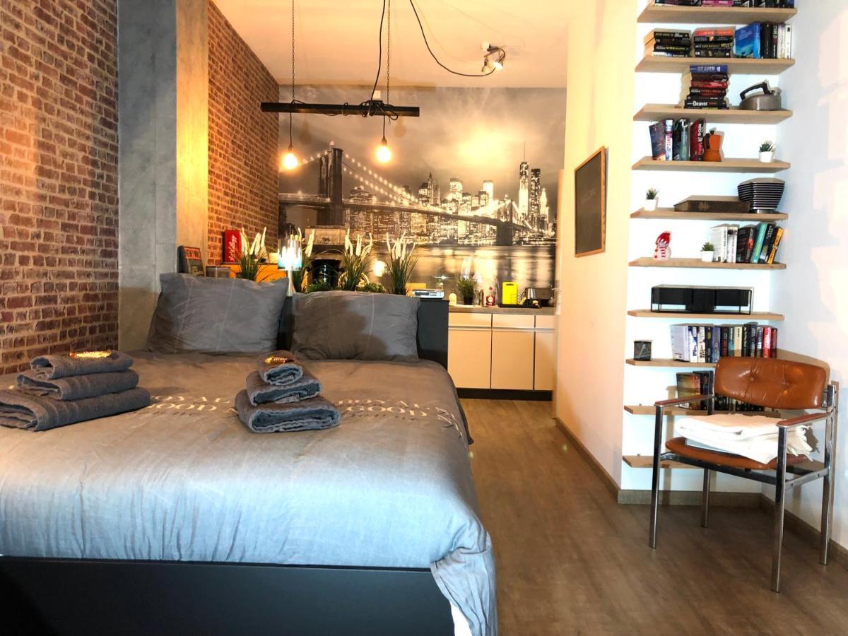 New York Loft - Fully Equipped And Available Long-Term - Perfect Location In City Center Apartment Намюр Екстериор снимка